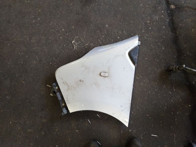 bontott RENAULT TRAFIC Bal első Sárvédő