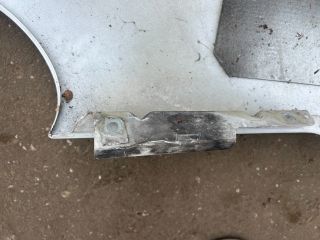 bontott RENAULT TRAFIC Bal első Sárvédő