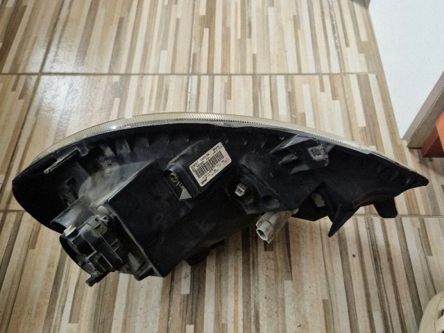 bontott RENAULT TRAFIC Bal Fényszóró