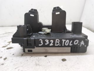 bontott RENAULT TRAFIC Bal hátsó Ajtózár