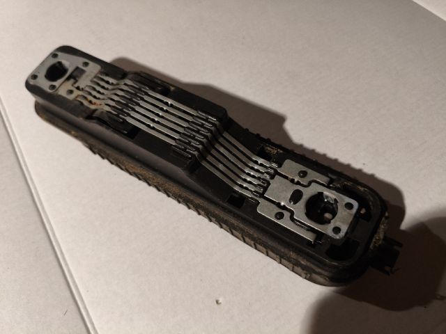 bontott RENAULT TRAFIC Bal Hátsó Lámpa Foglalat