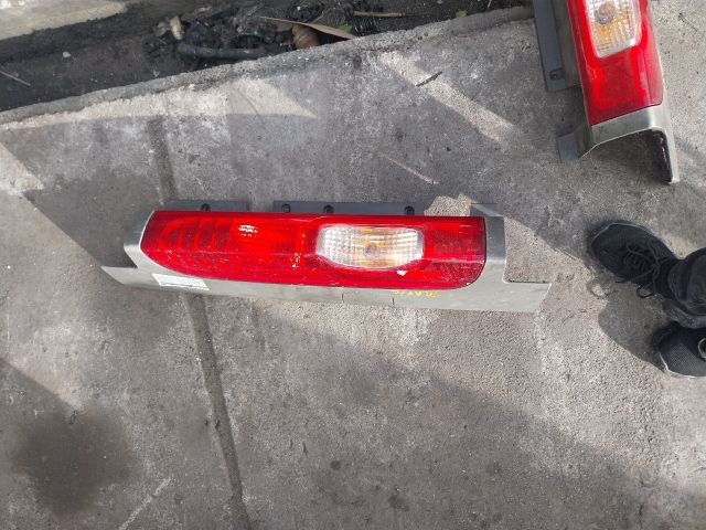 bontott RENAULT TRAFIC Bal Hátsó Lámpa