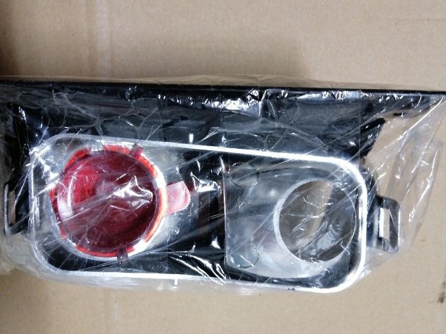 bontott RENAULT TRAFIC Bal Hátsó Lámpa