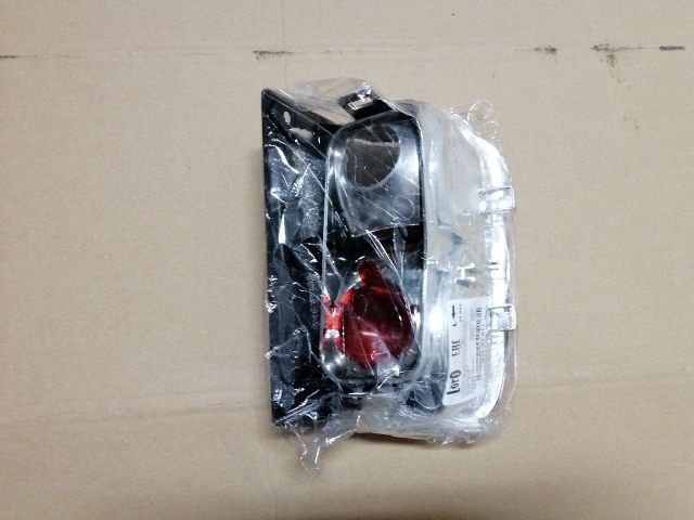 bontott RENAULT TRAFIC Bal Hátsó Lámpa