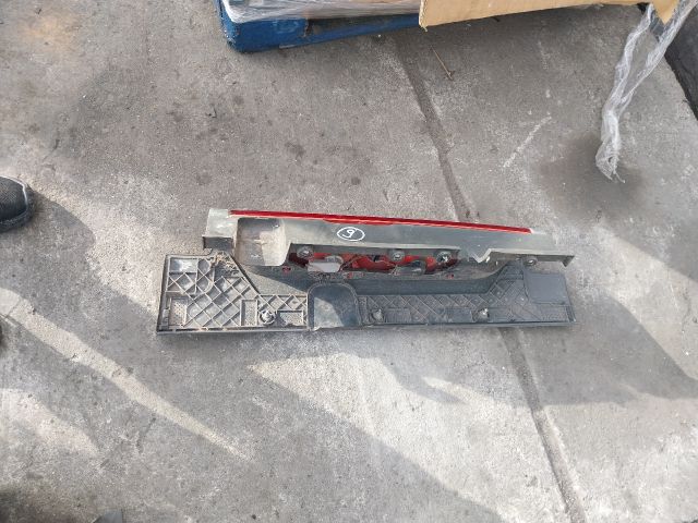 bontott RENAULT TRAFIC Bal Hátsó Lámpa