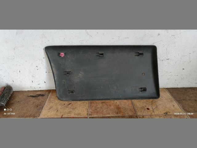 bontott RENAULT TRAFIC Bal hátsó Sárvédő Díszléc