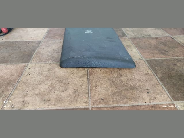 bontott RENAULT TRAFIC Bal hátsó Sárvédő Díszléc