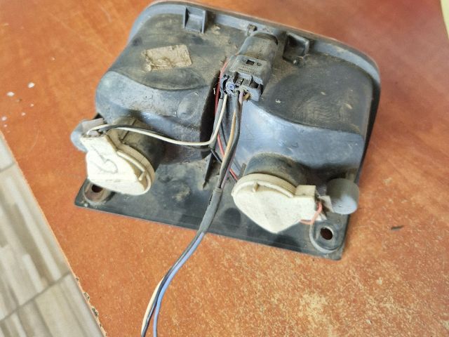 bontott RENAULT TRAFIC Bal Ködfényszóró