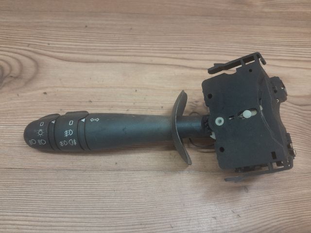 bontott RENAULT TRAFIC Bal Kormánykapcsoló Irányjelző