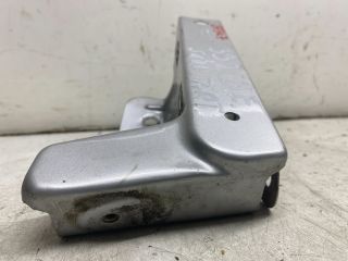 bontott RENAULT TRAFIC Bal Sárvédő Oldaltartó