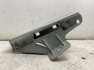 bontott RENAULT TRAFIC Bal Sárvédő Oldaltartó