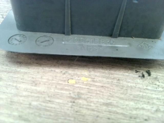 bontott RENAULT TRAFIC Bal Szellőző