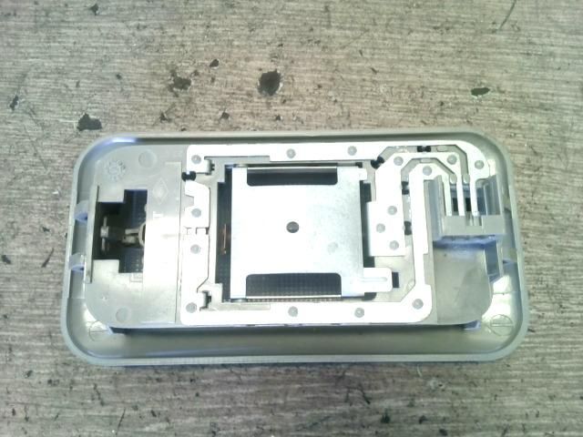 bontott RENAULT TRAFIC Beltér Világítás Első