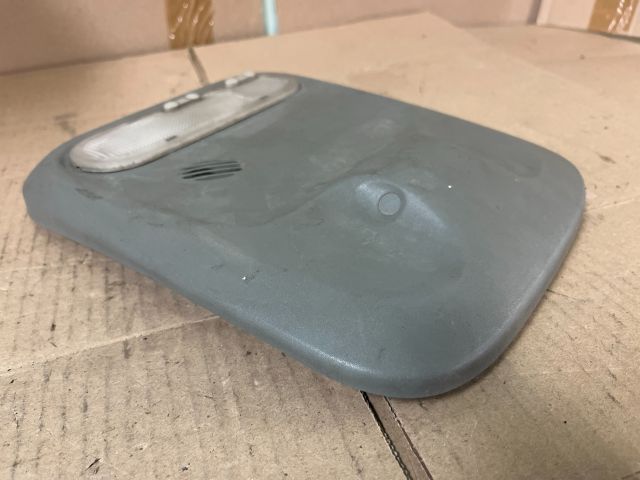 bontott RENAULT TRAFIC Beltér Világítás Első