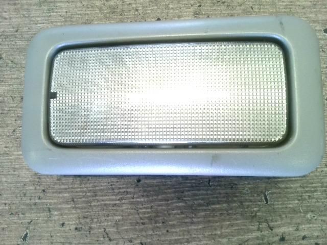 bontott RENAULT TRAFIC Beltér Világítás Első