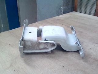 bontott RENAULT TRAFIC Csomagtérajtó Jobb Zsanér