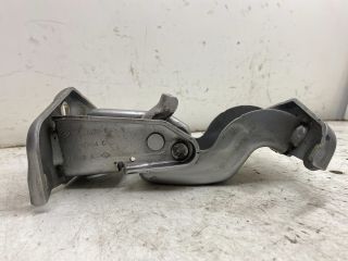 bontott RENAULT TRAFIC Csomagtérajtó Jobb Zsanér