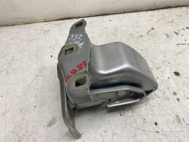 bontott RENAULT TRAFIC Csomagtérajtó Jobb Zsanér