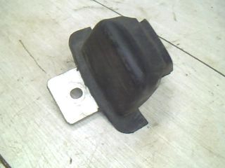 bontott RENAULT TRAFIC Csomagtérajtó Ütköző