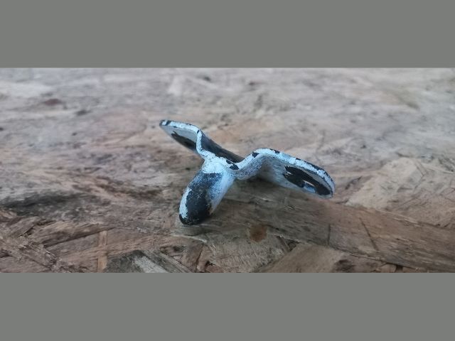 bontott RENAULT TRAFIC Csomagtérajtó Ütköző