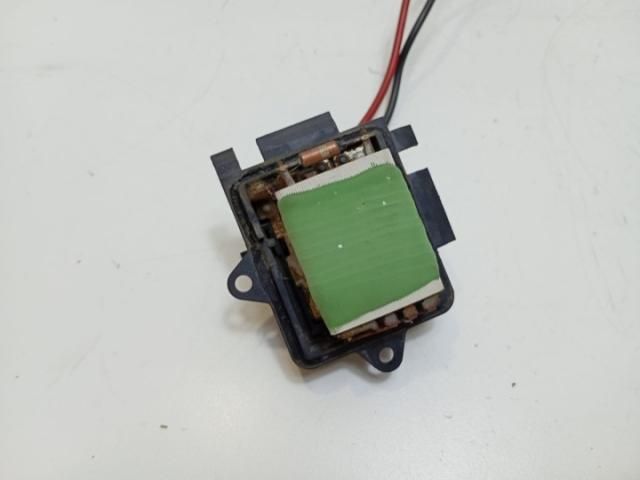 bontott RENAULT TRAFIC Előtét Ellenállás Fűtőmotor