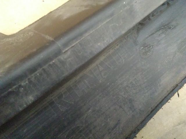 bontott RENAULT TRAFIC Első Lökhárító Alsó (Műanyag)