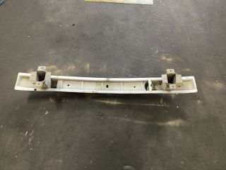 bontott RENAULT TRAFIC Első Lökhárító Merevítő (Fém)