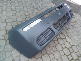 bontott RENAULT TRAFIC Első Lökhárító (Részeivel)