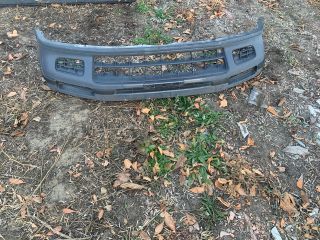 bontott RENAULT TRAFIC Első Lökhárító (Részeivel)