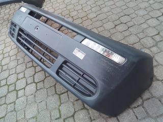 bontott RENAULT TRAFIC Első Lökhárító (Részeivel)