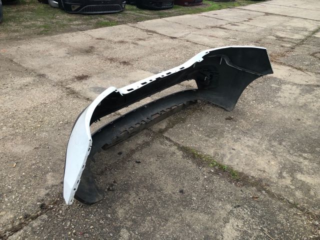 bontott RENAULT TRAFIC Első Lökhárító (Üresen)