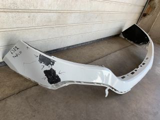 bontott RENAULT TRAFIC Első Lökhárító (Üresen)