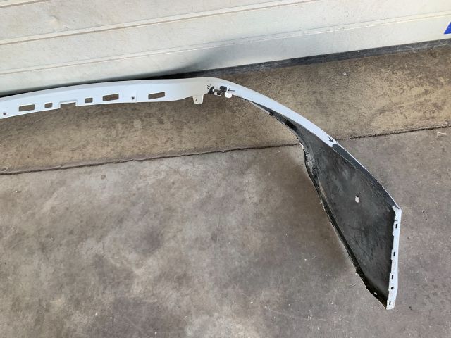 bontott RENAULT TRAFIC Első Lökhárító (Üresen)