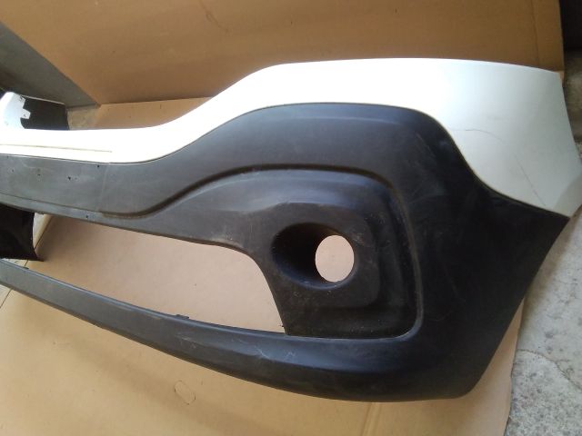 bontott RENAULT TRAFIC Első Lökhárító (Üresen)