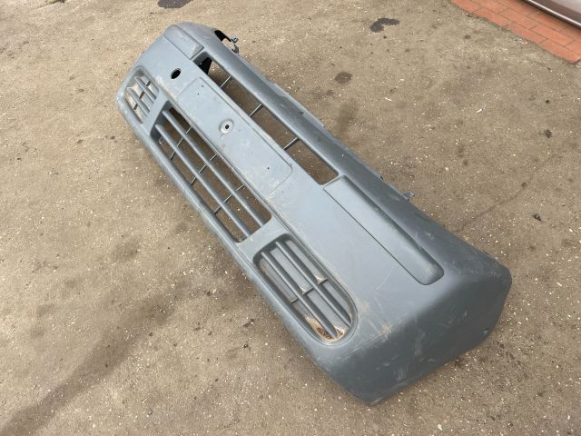 bontott RENAULT TRAFIC Első Lökhárító (Üresen)