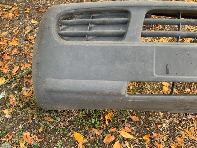 bontott RENAULT TRAFIC Első Lökhárító (Üresen)