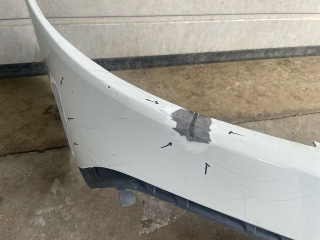 bontott RENAULT TRAFIC Első Lökhárító (Üresen)