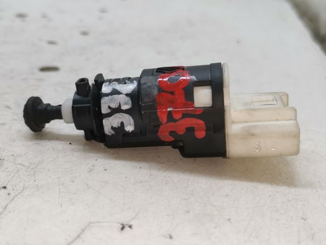 bontott RENAULT TRAFIC Fék Pedál Kapcsoló