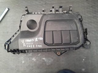 bontott RENAULT TRAFIC Felső Hűtőburkolat