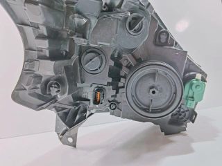 bontott RENAULT TRAFIC Fényszóró (Pozíciófüggetlen)