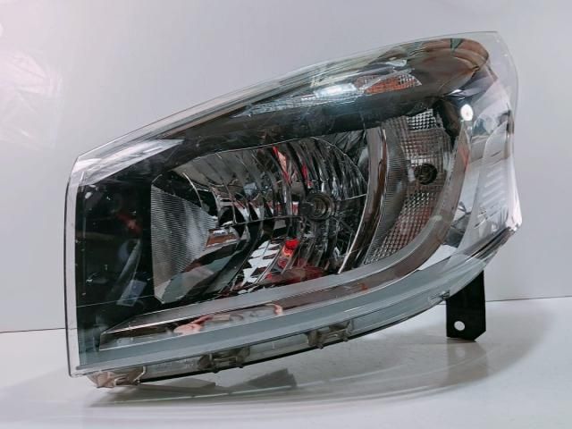 bontott RENAULT TRAFIC Fényszóró (Pozíciófüggetlen)