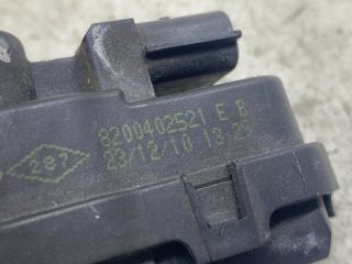 bontott RENAULT TRAFIC Fényszórómagasság Állító Motor (Pozíciófüggetlen)