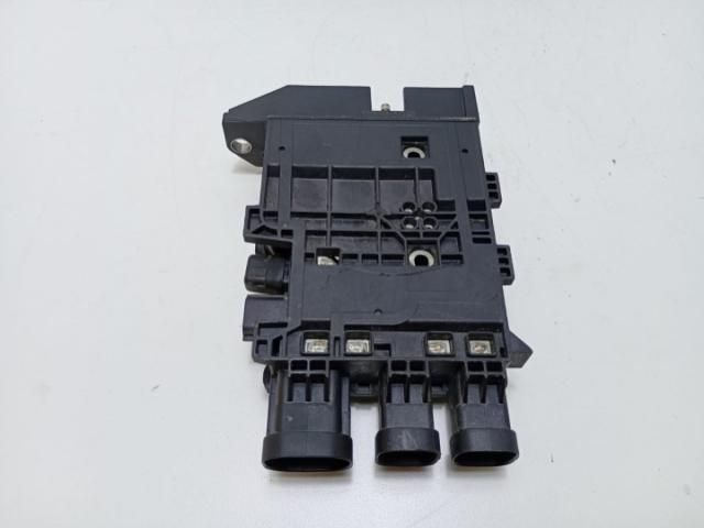 bontott RENAULT TRAFIC Feszültségszabályzó