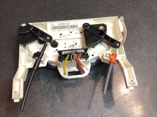 bontott RENAULT TRAFIC Fűtéskapcsoló (Nem klímás)