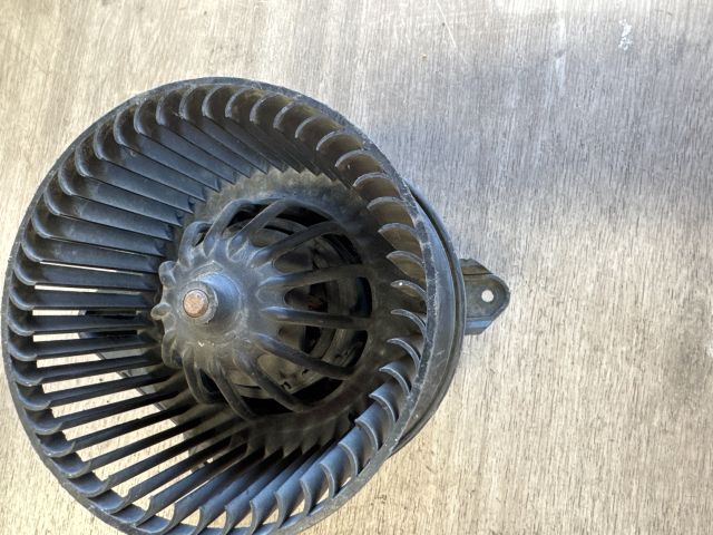 bontott RENAULT TRAFIC Fűtőmotor (Klímás)