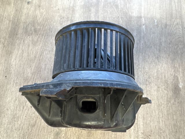 bontott RENAULT TRAFIC Fűtőmotor (Klímás)