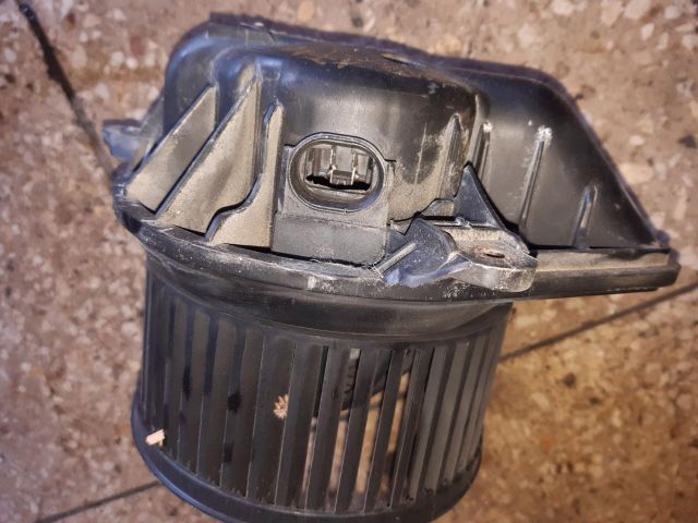 bontott RENAULT TRAFIC Fűtőmotor (Klímás)