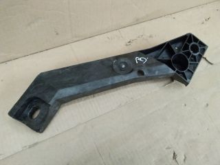 bontott RENAULT TRAFIC Homlokfal Alsó Tartó