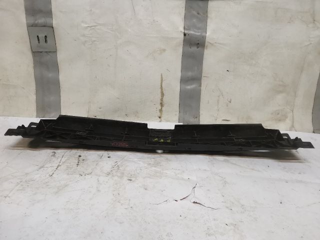 bontott RENAULT TRAFIC Hűtőrács