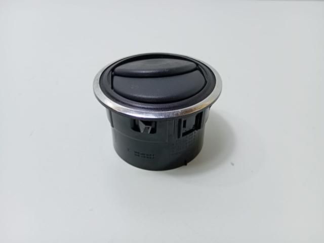 bontott RENAULT TRAFIC Hűtőrács